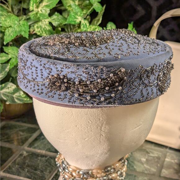 Mid Century Haute Couture Powder Blue Velvet Beaded Pillbox Hat Butterfly Lining - Picture 5 of 8